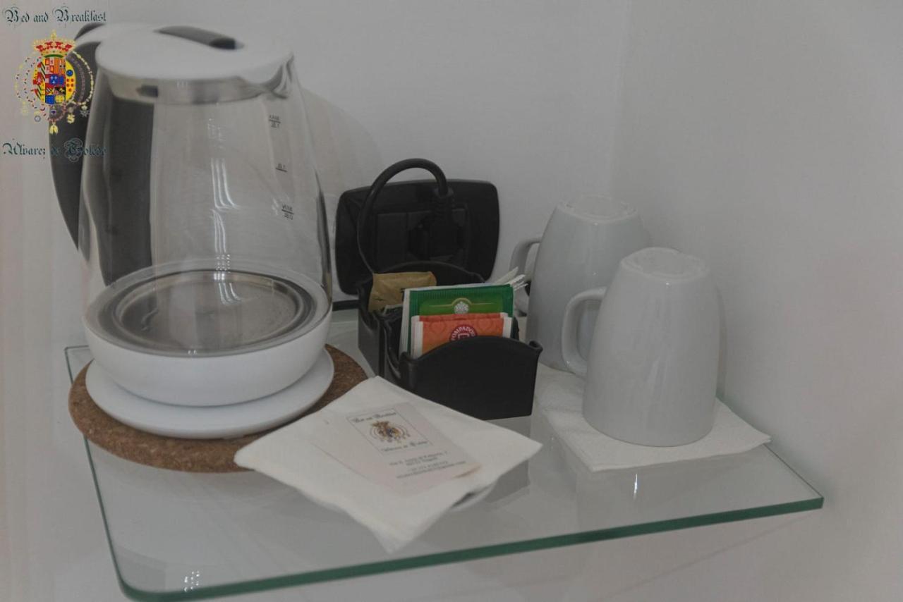 ナポリ Alvarez De Toledo Bed & Breakfast エクステリア 写真
